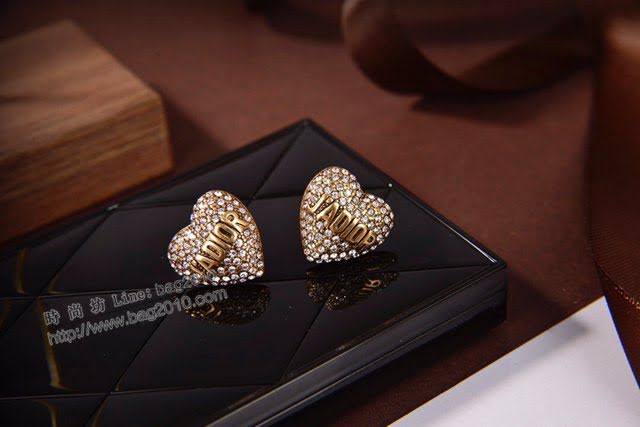 Dior飾品 迪奧經典熱銷款Jadior字母愛心耳釘耳環  zgd1375